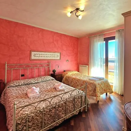 Lägenhet Vicino Al Mare Wi-fi Clima & Terrazza Privata *